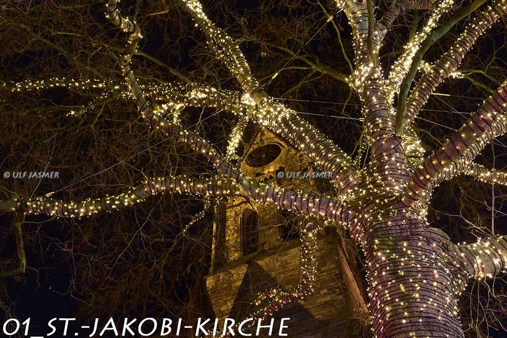 Dies ist die St. Jakobi Kirche in Peine